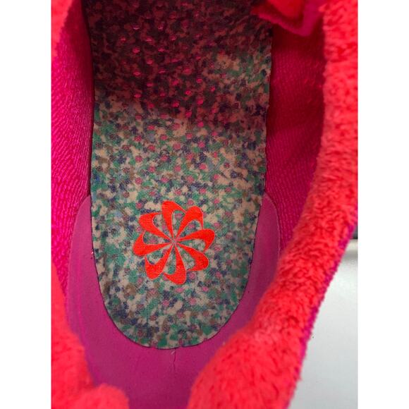 Nike Air Vapormax 2023 Flyknit Fierce Pink Womens Sz 9 Running Shoes DV6840-600 - Picture 8 of 11